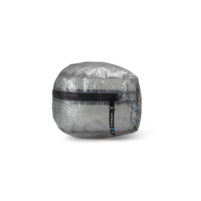 Side view of the Hyperlite Mountain Gear Pod with waterproof zipper