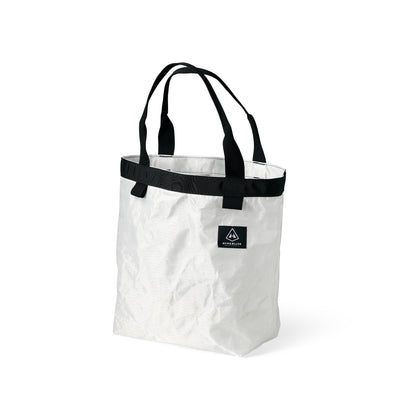 Front view of Hyperlite Mountain Gear's 20L G.O.A.T. Tote in White