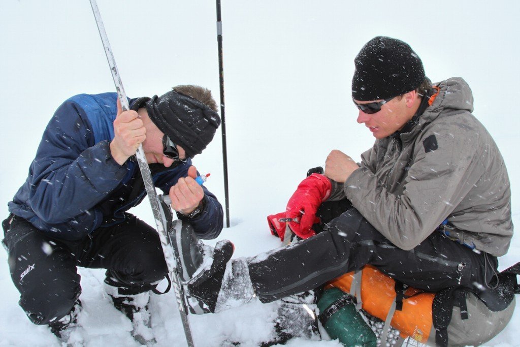 How to Prepare a Lightweight Backcounty Ski Repair Kit