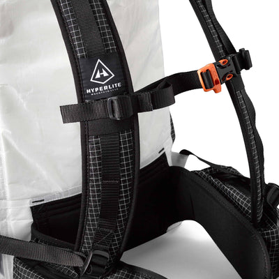 Detail shot of the chest strap and buckle on Hyperlite Mountain Gear's Packs Windrider 40 Pack in White